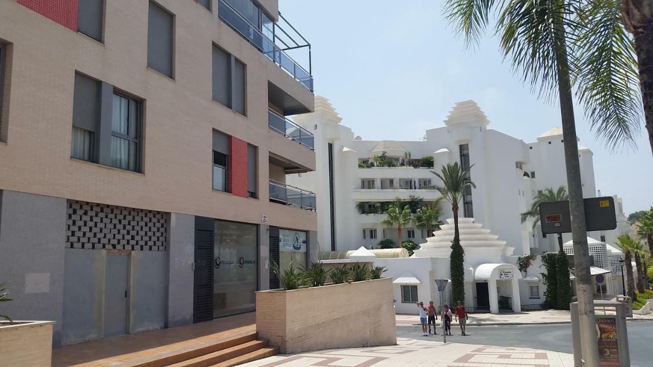 Apartamento Moderno, Bonito Y Acogedor トレモリノス エクステリア 写真