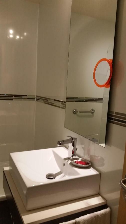 Apartamento Moderno, Bonito Y Acogedor トレモリノス エクステリア 写真